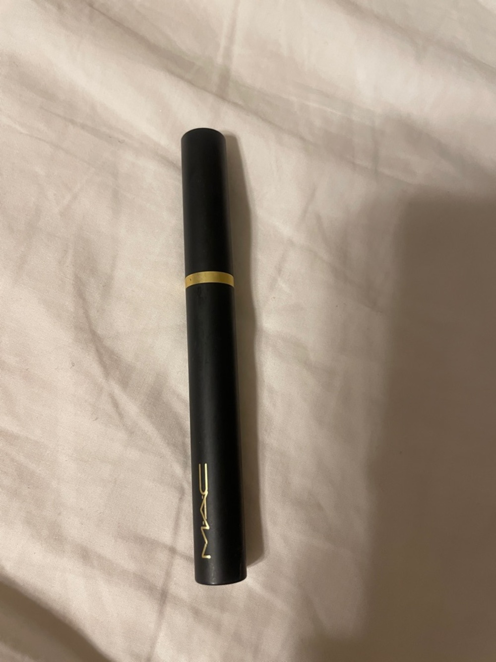 MAC Cosmetics ruby new powder kiss velvet blur lipstick